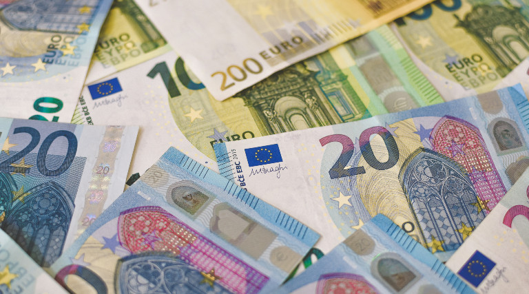 euro money deposit cash